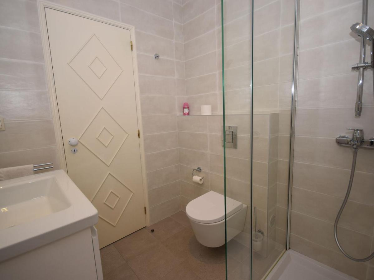 Luxurious Apartment In Lagos With Private Terrace Apartment *